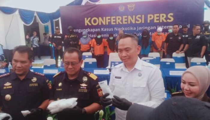 Bea Cukai Makassar dan BNN Ungkap 4 Kasus Narkotika Internasional, 2 Kg Sabu Diamankan