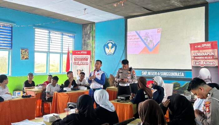 Asmo Sulsel Bersama Polres Gowa Gelar Edukasi Safety Riding di SMPN 4 Gowa